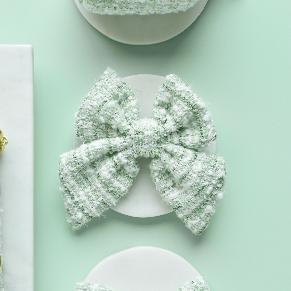 ドッグフード bow Matcha Textured Tweed Dog Sailor Bow Tie | Cocopup London