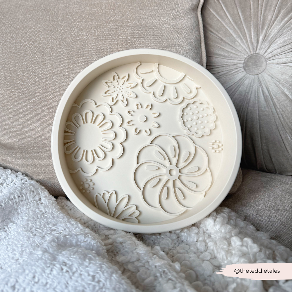 Silicone Slow Feed Dog Bowl - Cream Flowers