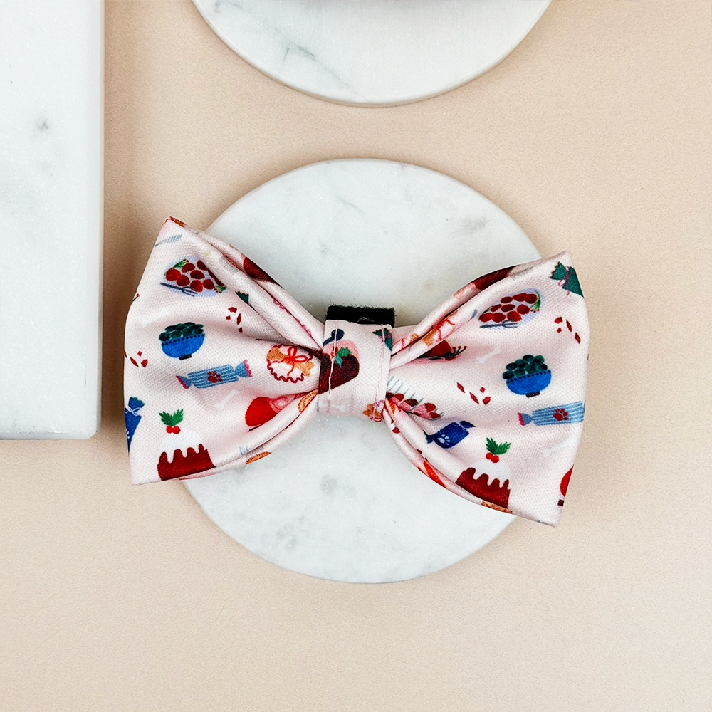 Cracking Christmas Dinner Bow Tie
