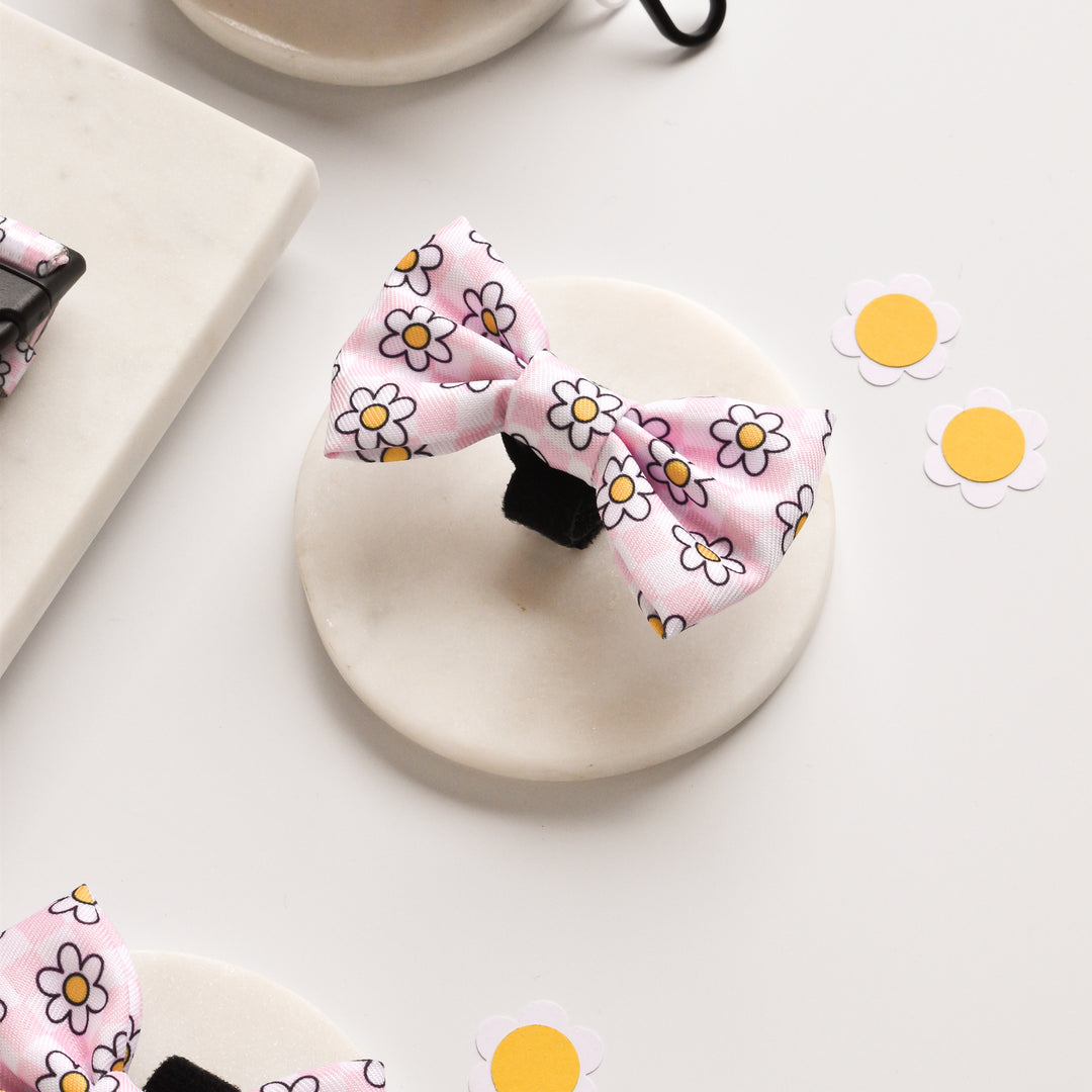 Daisy Gingham Rave Bow Tie