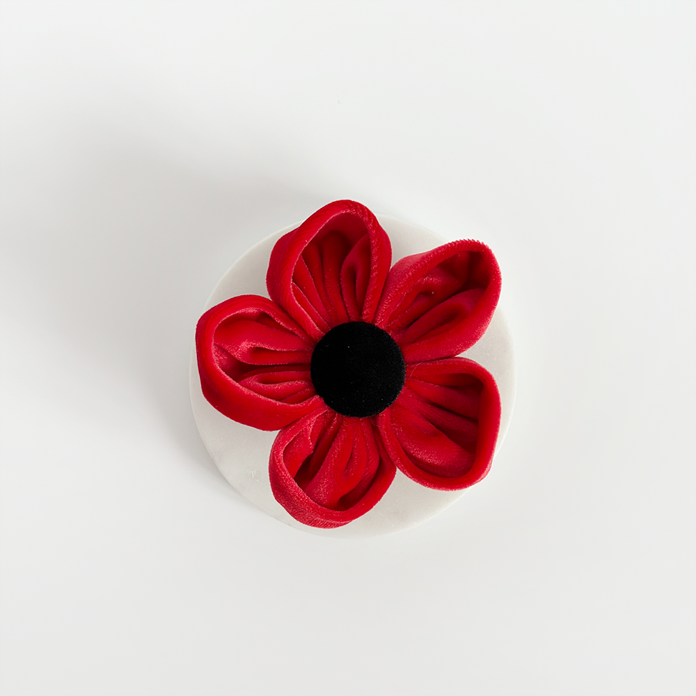 Poppy Collar Flower