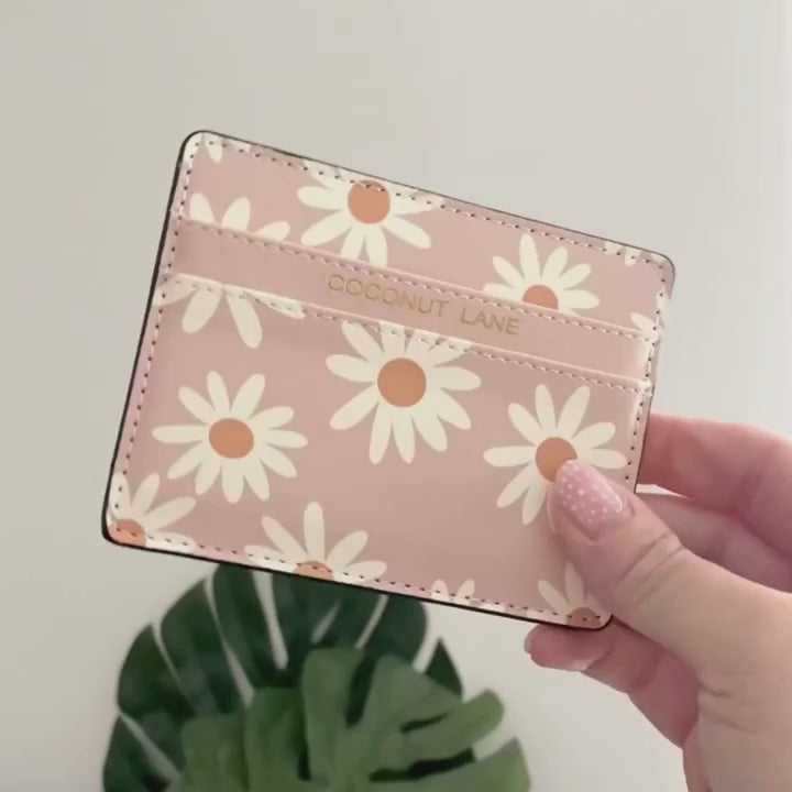 Daisy Chain Card Holder by Coconut Lane